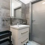 By Bookinghost Apartment Gliwice