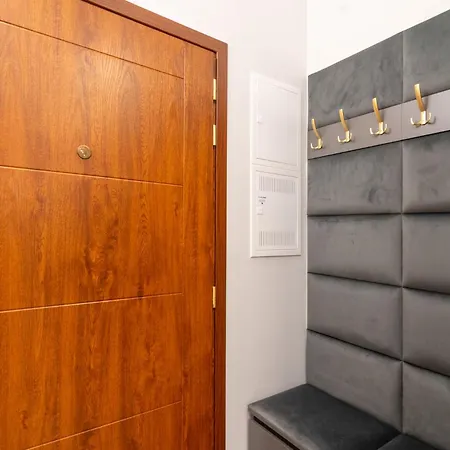 By Bookinghost דירה