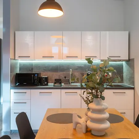 Apartment By Bookinghost Gliwice