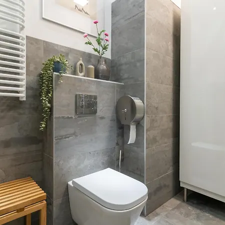 Apartment By Bookinghost