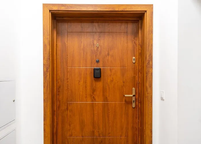 Апартаменты By Bookinghost